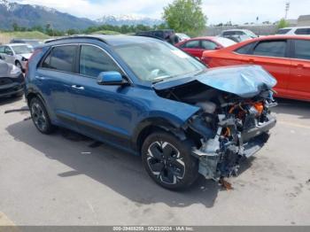  Salvage Kia Niro