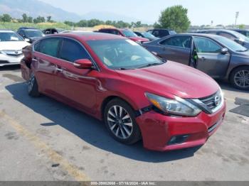  Salvage Nissan Altima