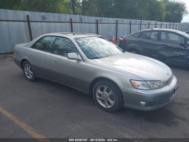  Salvage Lexus Es