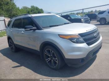  Salvage Ford Explorer