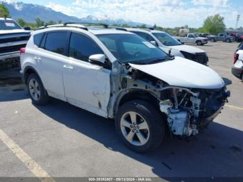  Salvage Toyota RAV4