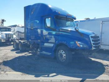  Salvage Freightliner New Cascadia 126