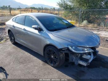  Salvage Chrysler 200