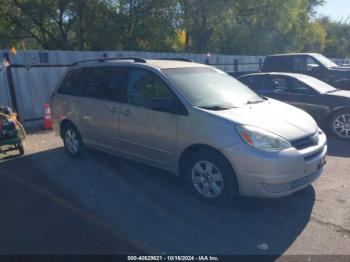  Salvage Toyota Sienna