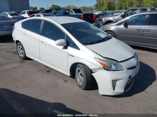  Salvage Toyota Prius