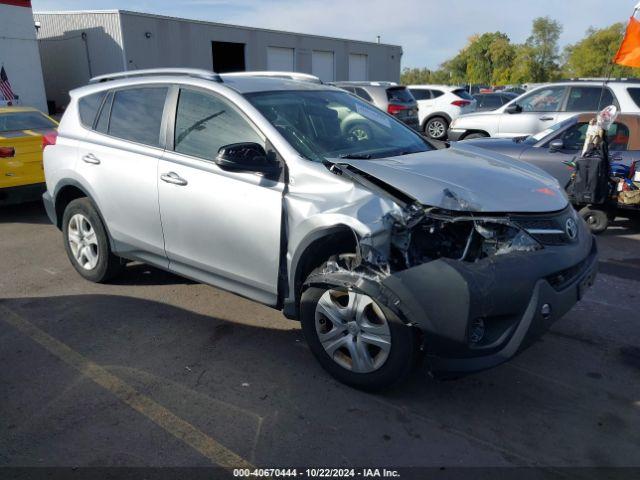  Salvage Toyota RAV4