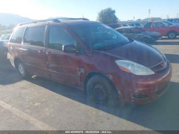  Salvage Toyota Sienna