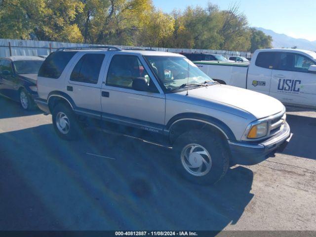  Salvage Chevrolet Blazer