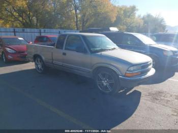  Salvage Chevrolet S-10