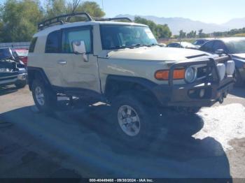  Salvage Toyota FJ Cruiser