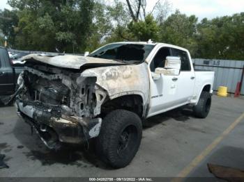  Salvage Chevrolet Silverado 2500