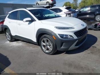  Salvage Hyundai KONA