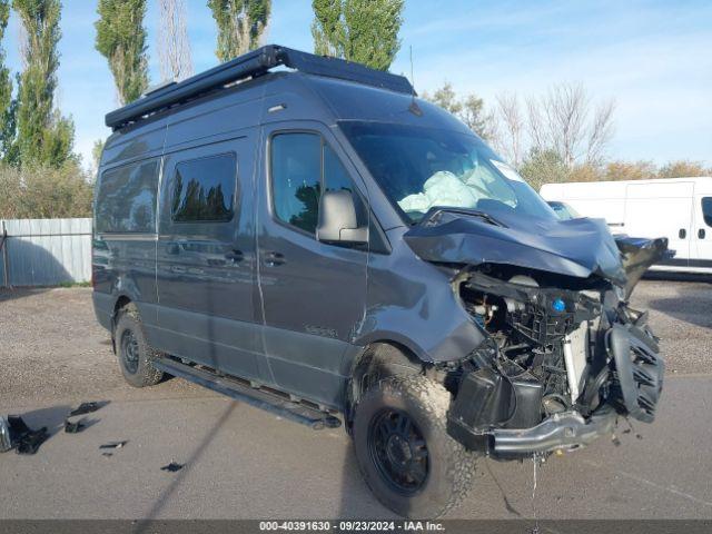  Salvage Mercedes-Benz Sprinter 2500