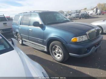  Salvage Lincoln Navigator