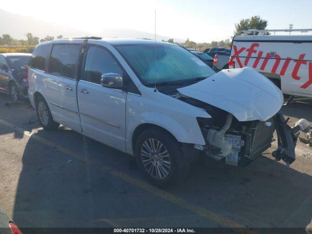  Salvage Chrysler Town & Country