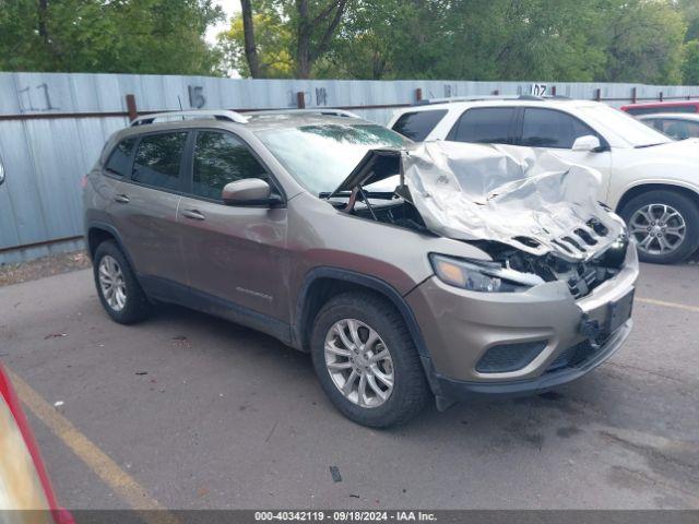  Salvage Jeep Cherokee