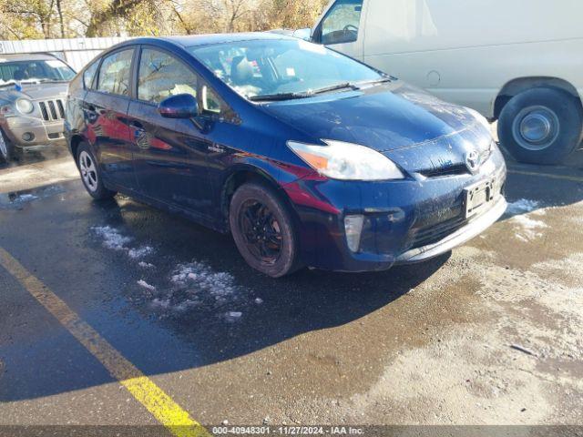  Salvage Toyota Prius