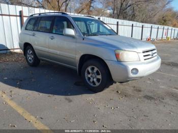  Salvage Toyota Highlander