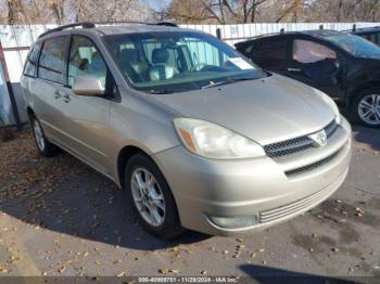  Salvage Toyota Sienna