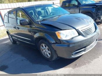  Salvage Chrysler Town & Country