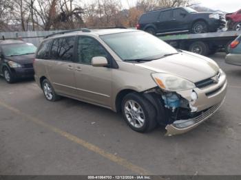  Salvage Toyota Sienna