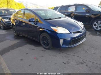  Salvage Toyota Prius