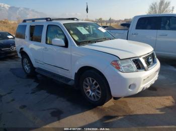  Salvage Nissan Pathfinder