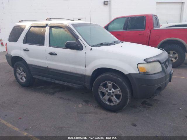  Salvage Ford Escape