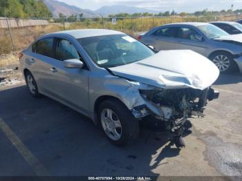  Salvage Nissan Altima