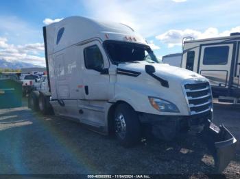  Salvage Freightliner New Cascadia 126