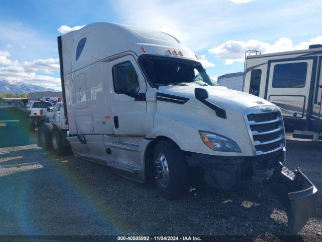  Salvage Freightliner New Cascadia 126