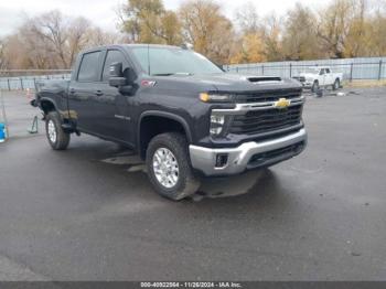  Salvage Chevrolet Silverado 2500