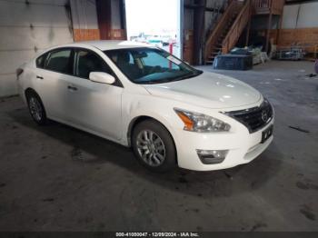  Salvage Nissan Altima