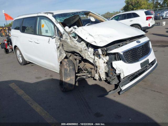  Salvage Kia Sedona