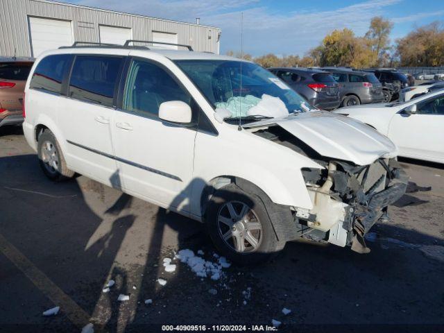  Salvage Chrysler Town & Country