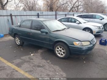  Salvage Toyota Camry