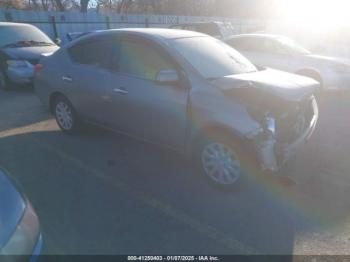  Salvage Nissan Versa