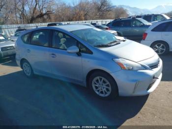  Salvage Toyota Prius v