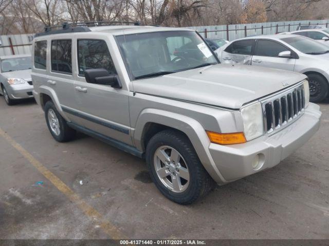  Salvage Jeep Commander