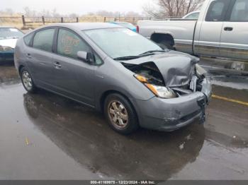  Salvage Toyota Prius