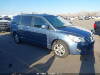  Salvage Volkswagen Routan