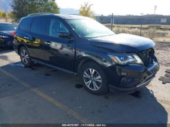  Salvage Nissan Pathfinder