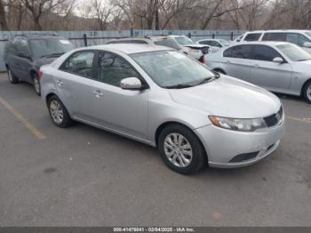  Salvage Kia Forte