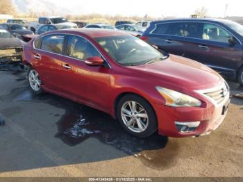  Salvage Nissan Altima