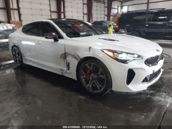  Salvage Kia Stinger