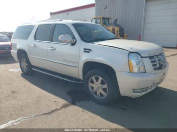  Salvage Cadillac Escalade