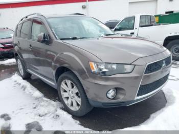  Salvage Mitsubishi Outlander