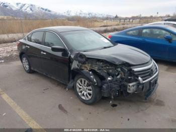  Salvage Nissan Altima