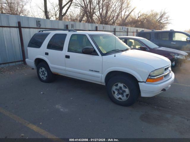  Salvage Chevrolet Blazer