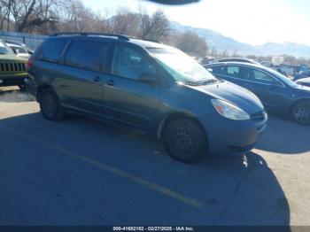  Salvage Toyota Sienna